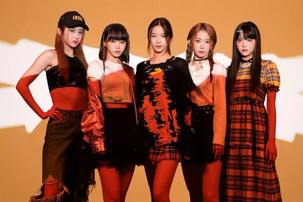 Imagen conceptual de LE SSERAFIM con una estética fuerte y segura.